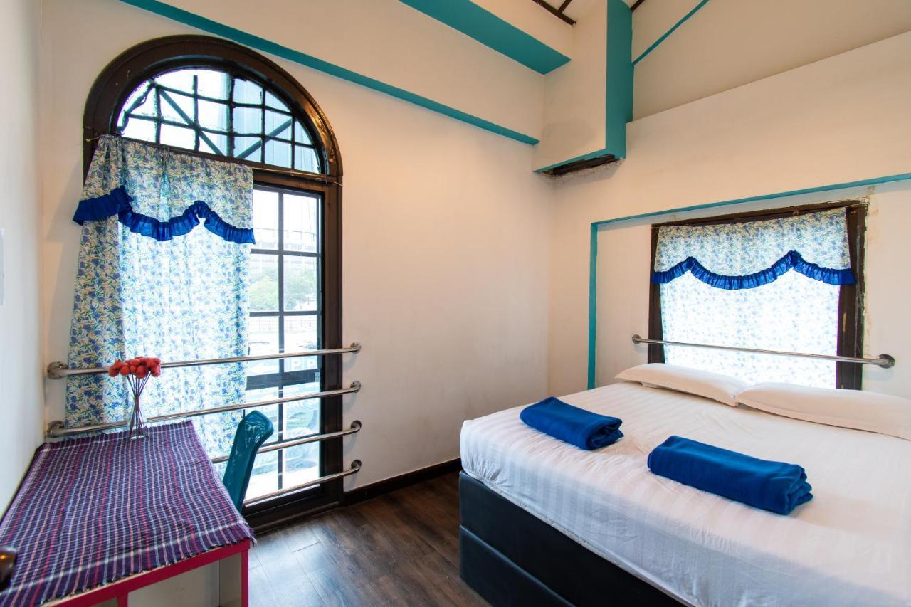 Travel Hub Guesthouse Kuala Lumpur Exterior photo