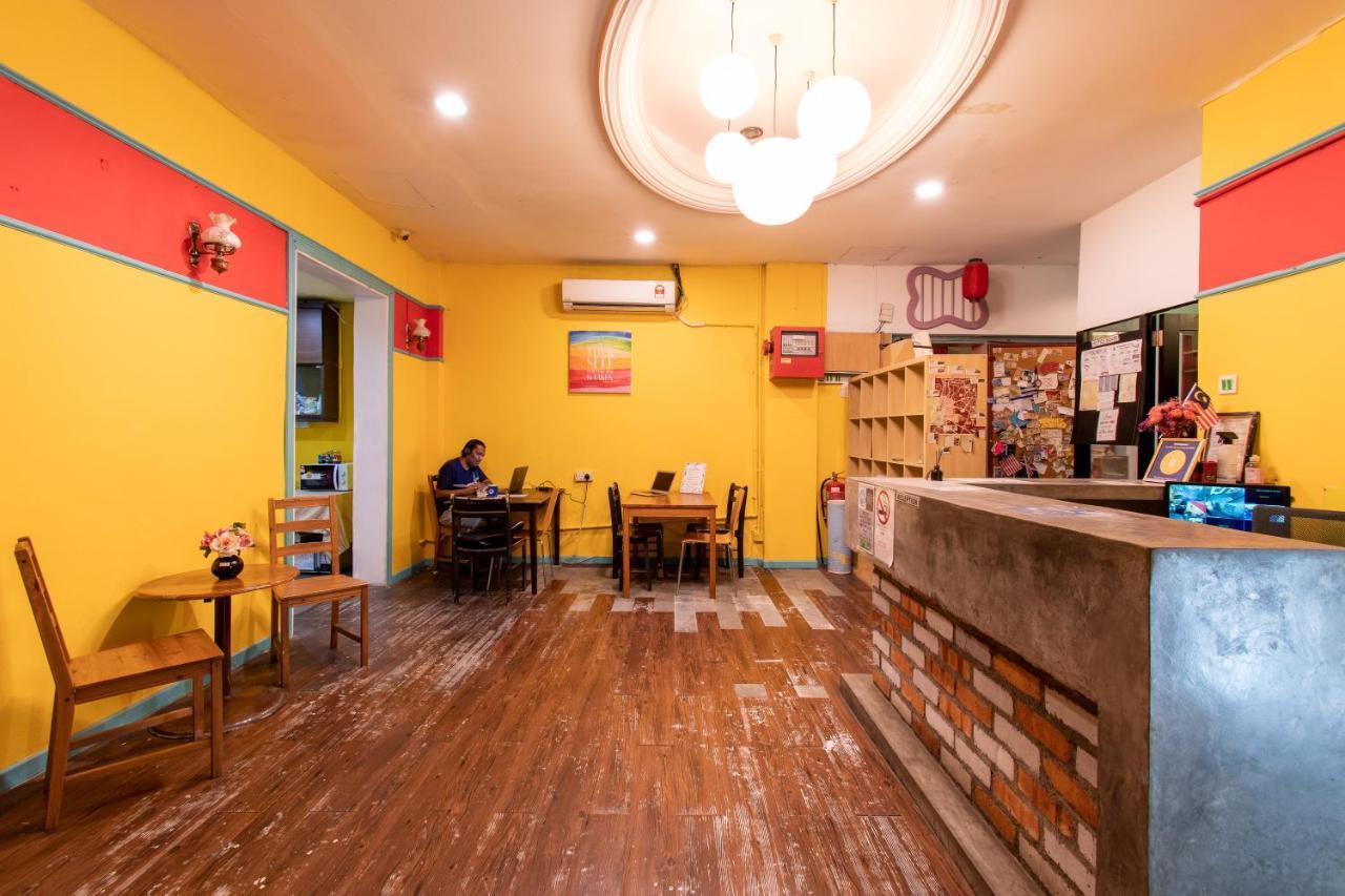 Travel Hub Guesthouse Kuala Lumpur Exterior photo