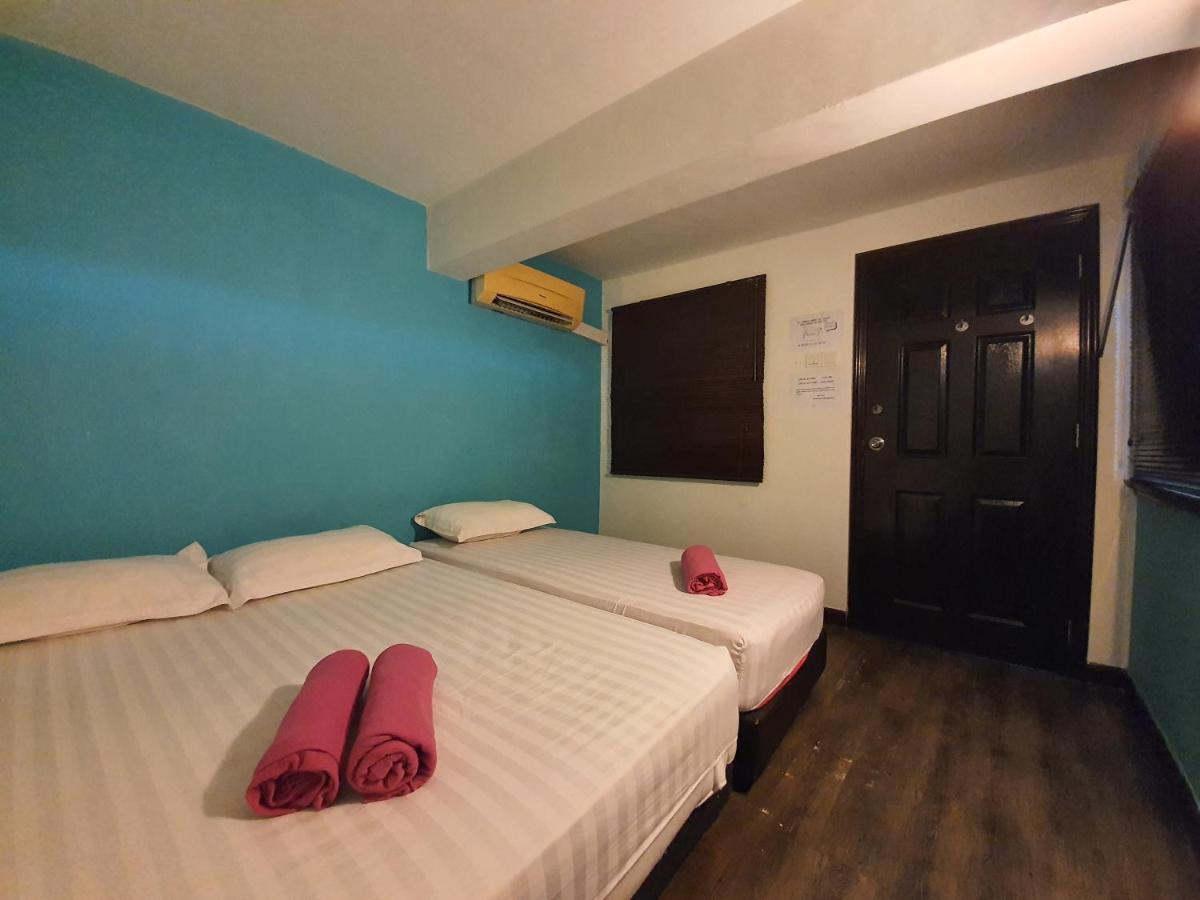 Travel Hub Guesthouse Kuala Lumpur Exterior photo